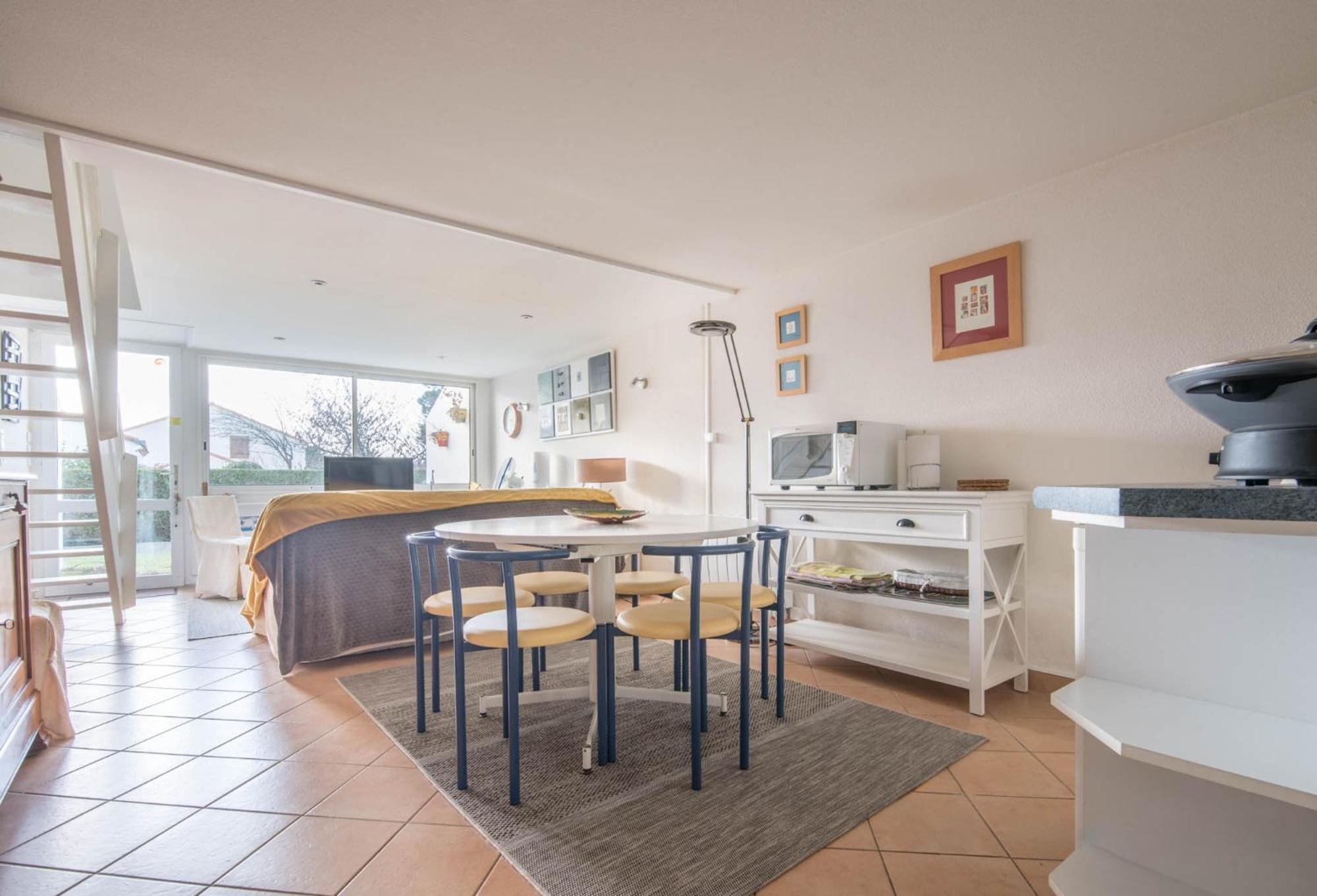 Maison Dans Residence Calme + Piscine A ポルニック エクステリア 写真